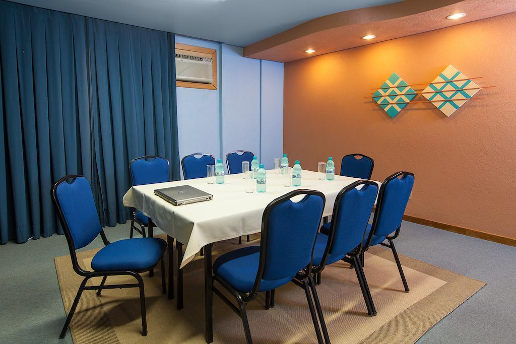 Solis Praia Hotel Itapema Bagian luar foto